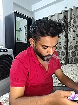 Snapshot of avi007p chatting on June 15, 5:34 pm avi007p online show from June 15, 5:34 pm