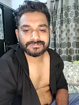 Snapshot of avi007p chatting on May 16, 7:02 pm avi007p online show from May 16, 7:02 pm