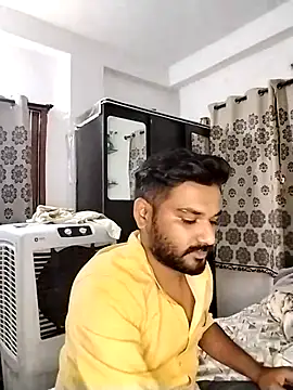 avi007p online show from April 3, 8:59 pm