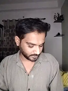 avi007p online show from November 18, 8:01 pm