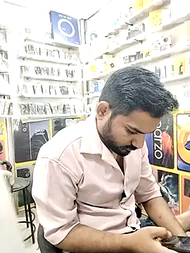 avi007p online show from December 22, 2:06 pm