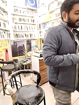 avi007p online show from January 17, 12:53 pm