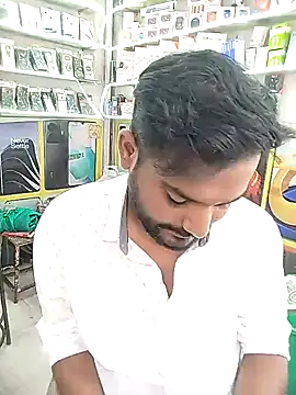Snapshot of avi007p chatting on July 13, 9:19 am avi007p online show from July 13, 9:19 am