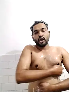 avi007p online show from December 15, 2:34 pm