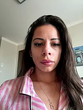 Teparolaverga1990 online show from December 15, 9:15 am