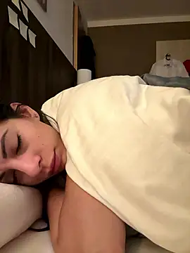 Teparolaverga1990 online show from January 8, 7:36 am