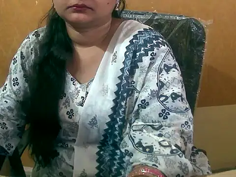 Snapshot of Saniya_K chatting on September 28, 4:52 am Saniya K online show from September 28, 4:52 am