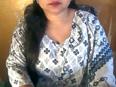 Snapshot of Saniya_K chatting on October 12, 7:43 am Saniya K online show from October 12, 7:43 am