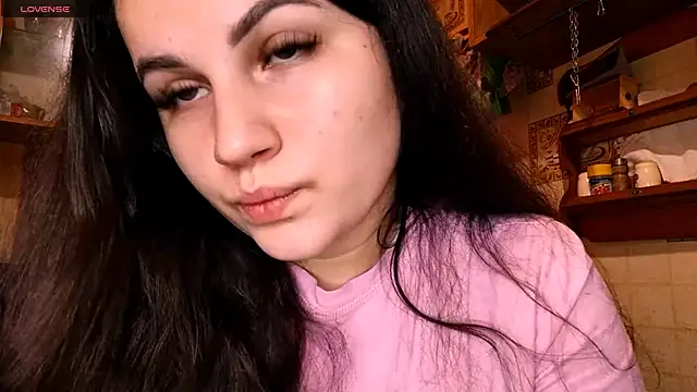 DierdreCousineau online show from November 17, 10:08 am