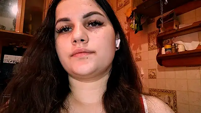 DierdreCousineau online show from November 18, 10:07 am