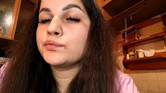 DierdreCousineau online show from November 6, 11:14 am