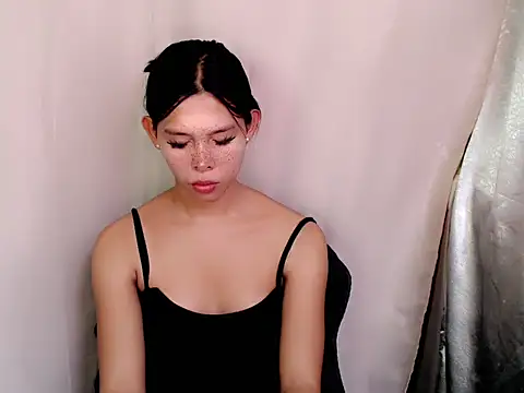 Snapshot of slutty_whore_anne chatting on October 28, 8:13 am slutty whore anne online show from October 28, 8:13 am