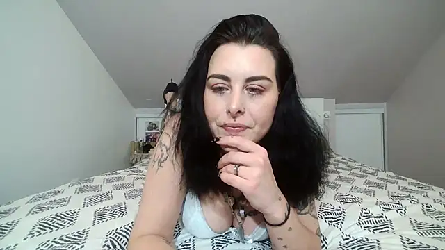 LadyNocturne online show from January 15, 4:32 pm