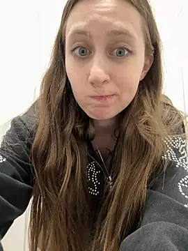 FroggyAnna online show from July 29, 6:18 pm
