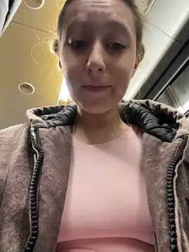 FroggyAnna online show from November 12, 3:38 pm