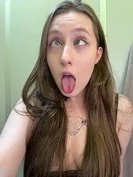 FroggyAnna online show from May 20, 3:20 pm