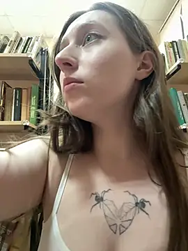 FroggyAnna online show from May 28, 5:19 pm