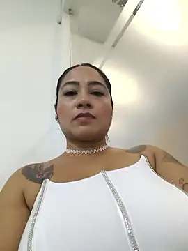 julieta evanns1 online show from January 9, 8:16 pm