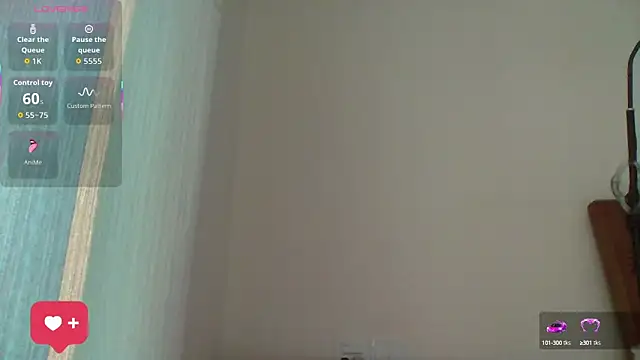 Snapshot of lingzi9333 chatting on October 13, 5:20 am lingzi9333 online show from October 13, 5:20 am