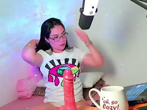 SofiKray online show from October 25, 2:22 am