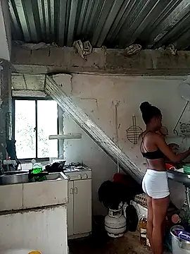 Snapshot of sexy-colombiana chatting on October 6, 5:35 pm sexy-colombiana online show from October 6, 5:35 pm