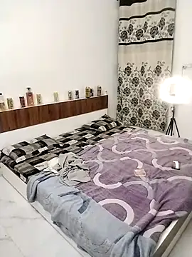 Sexy vernilla online show from October 19, 3:15 pm