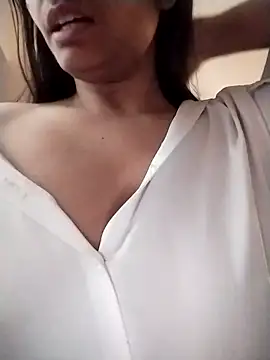 Sexy vernilla online show from October 7, 10:00 pm