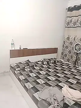 Sexy vernilla online show from September 19, 11:36 am
