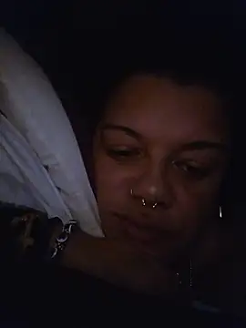 Snapshot of GoddessChantelle chatting on December 13, 11:11 pm GoddessChantelle online show from December 13, 11:11 pm