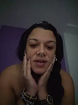 Snapshot of GoddessChantelle chatting on February 28, 11:04 pm GoddessChantelle online show from February 28, 11:04 pm