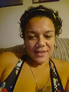 Snapshot of GoddessChantelle chatting on October 18, 11:51 pm GoddessChantelle online show from October 18, 11:51 pm