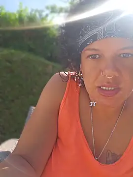 GoddessChantelle online show from May 24, 11:10 am