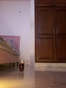 skullvalu online show from March 19, 5:57 pm