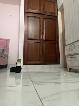 skullvalu online show from March 20, 6:25 am