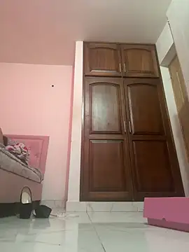 skullvalu online show from March 18, 7:26 pm