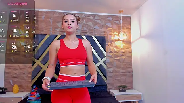 Alana cox  online show from November 13, 11:30 pm