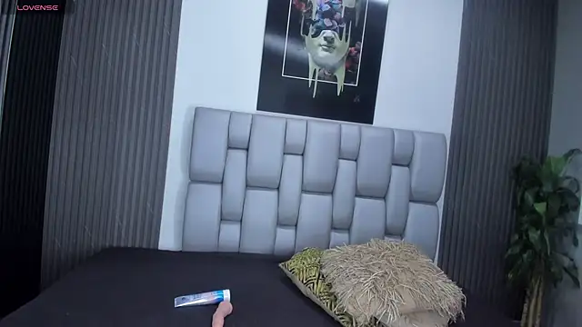 Bora Lajuana online show from October 29, 4:00 am