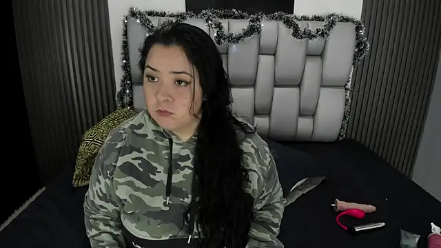 Bora Lajuana online show from January 6, 3:32 am