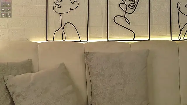 VioletBlacke  online show from January 6, 1:15 pm