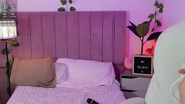 VioletBlacke  online show from November 6, 3:05 pm