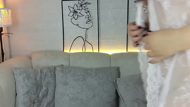 VioletBlacke  online show from January 13, 1:15 pm