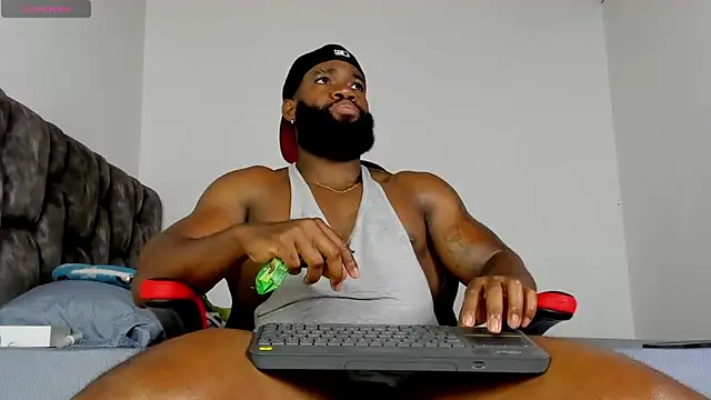 james musclebbc online show from April 6, 8:10 pm