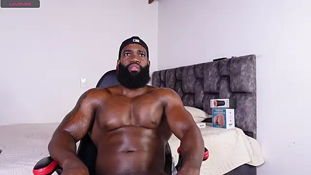 Snapshot of james_musclebbc chatting on July 9, 12:04 pm james musclebbc online show from July 9, 12:04 pm