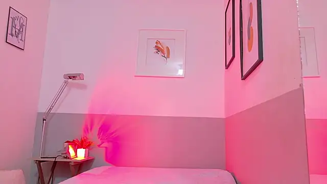 cosplaydate online show from October 1, 3:00 am