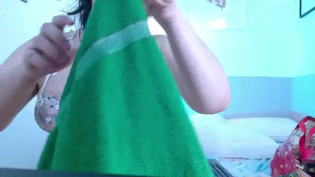 Snapshot of cosplaydate chatting on February 18, 2:20 am cosplaydate online show from February 18, 2:20 am