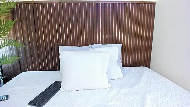 Roxie-NS online show from January 16, 11:58 am