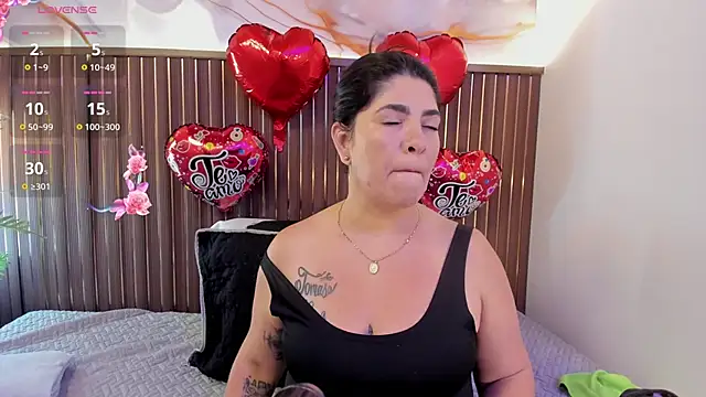 Roxie-NS online show from February 15, 12:48 pm