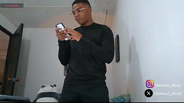 DEMOND 333 online show from April 20, 1:56 pm