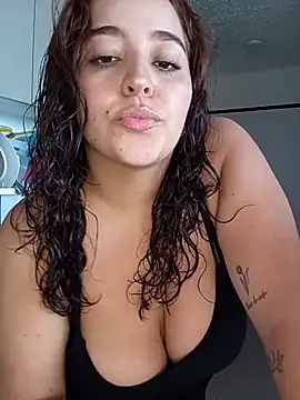 LoanaSantos online show from November 12, 9:18 pm