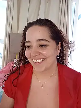LoanaSantos online show from July 31, 9:45 pm